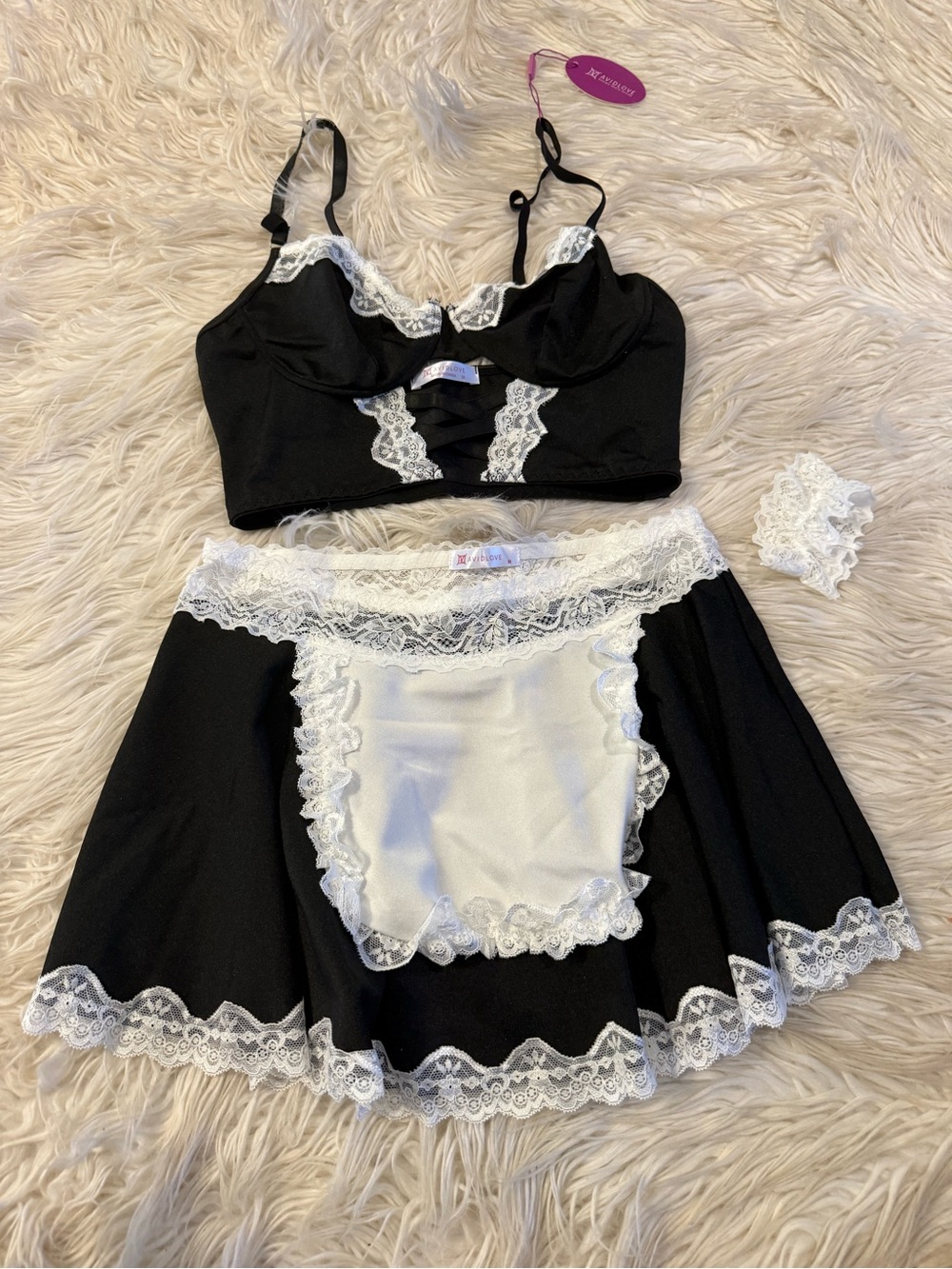 Women’s sexy maid costume